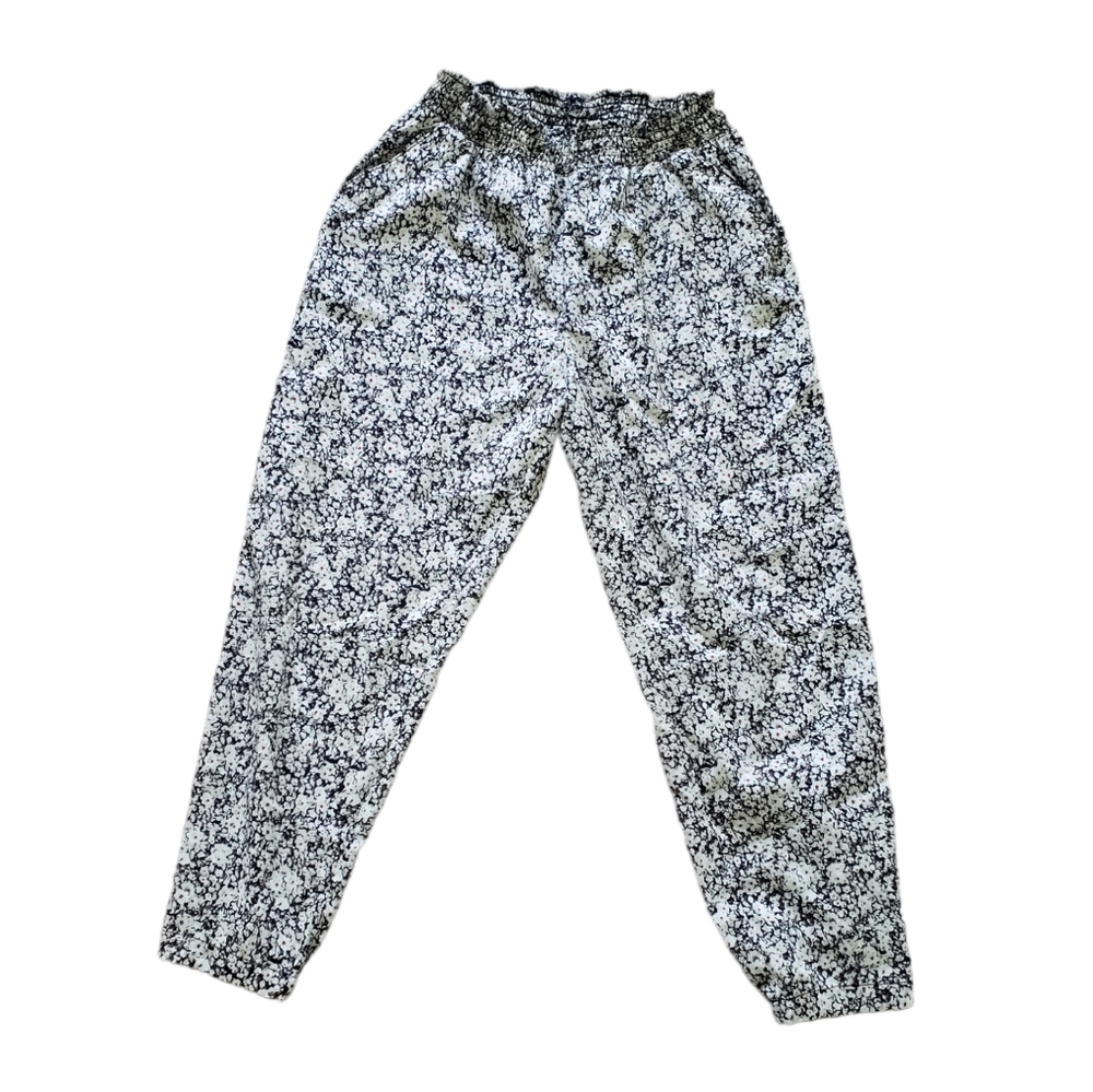 Mudd Floral 100% Polyester Pants. Size Large. Juniors. Floral. Boho.